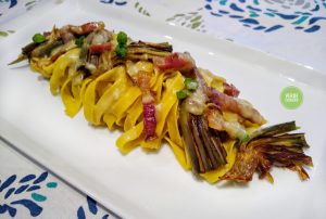 Tagliatelle ai carciofi e pancetta croccante